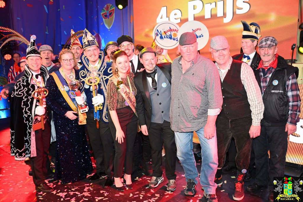 ../Images/Prijsuitreiking grote optocht 2023 100.jpg